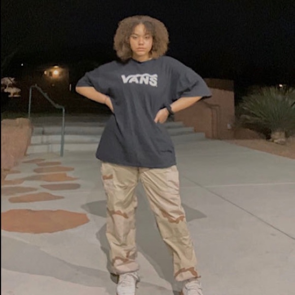 Meet your Posher, Raquel